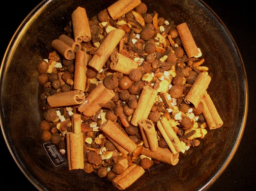 cinnamon roll simmering spices